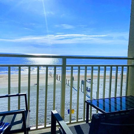 Appartamento Ocean Breeze - Direct Ocean Front-Pool Is Open Daytona Beach Esterno foto
